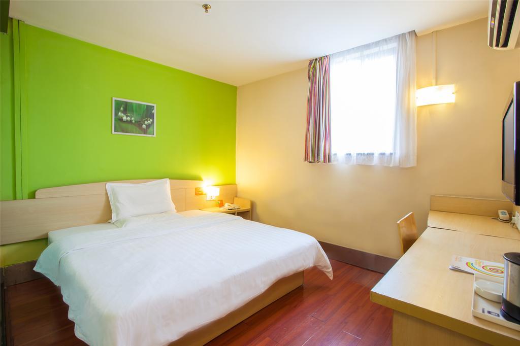 7Days Inn Huaihua Train Station Square 외부 사진